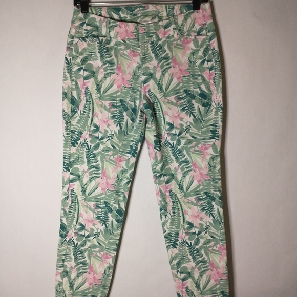 Old Navy floral patterned pixie pants size 2reg - Picture 1 of 8